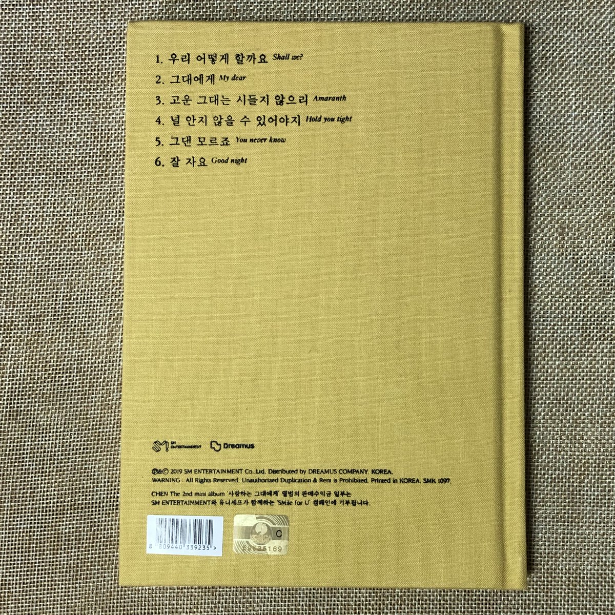 awesomebag7's tweet photo. EXO CHEN [2nd Mini Album: Dear My Dear] Dear VER UNSEALED OPENED
엑소 첸 [미니앨범 2집: 디어 마이 디어] 디어 버전 개봉앨범

PHOTOBOOK + CD ONLY
NO PHOTOCARD
Price: 10$
SH in Korea: 3$
DM for WW Shipping &amp; Bulk Buys
#EXO #엑소 
#Chen #첸
#Dear_My_Dear
#Chen_Dear_My_Dear https://t.co/3JIhiDmM9e