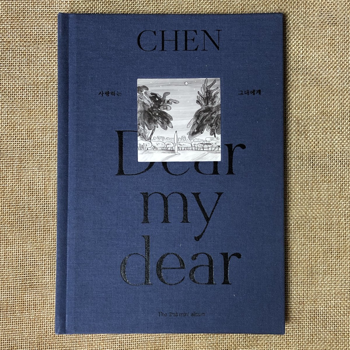 awesomebag7's tweet photo. EXO CHEN [2nd Mini Album: Dear My Dear] My Dear VER UNSEALED OPENED
엑소 첸 [미니앨범 2집: 디어 마이 디어] 마이 디어 버전 개봉앨범

PHOTOBOOK + CD ONLY
NO PHOTOCARD
Price: 10$
SH in Korea: 3$
DM for WW Shipping &amp; Bulk Buys
#EXO #엑소 
#Chen #첸
#Dear_My_Dear
#Chen_Dear_My_Dear https://t.co/3KsMmArygv