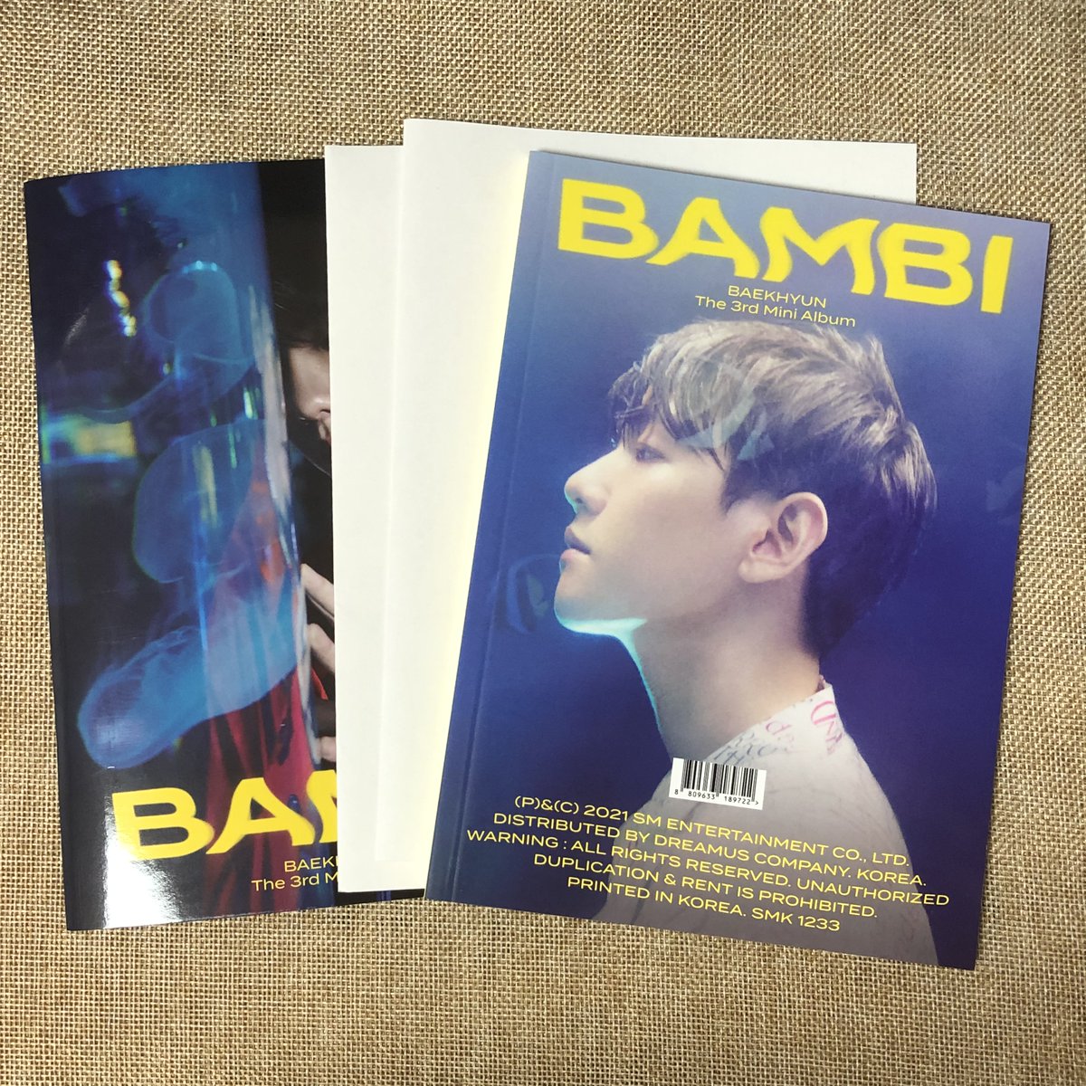 awesomebag7's tweet photo. EXO Baekhyun [3rd Mini Album Photobook Ver: BAMBI] Bambi VER UNSEALED OPENED
엑소 백현 [미니앨범 3집 포토북 버전: 밤비] 밤비 버전 개봉앨범

PHOTOBOOK + CD + 2POSTER
NO PHOTOCARD
Price: 12$
SH in Korea: 3$
DM for WW Shipping &amp; Bulk Buys
#Exo #엑소
#Baekhyun #백현 
#Bambi #밤비 https://t.co/P5VquSjF9K