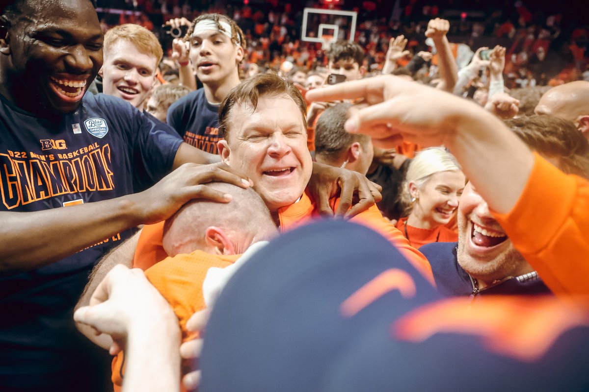 IlliniAthletics's tweet photo. 𝐁𝐈𝐆 𝐓𝐄𝐍 𝐂𝐇𝐀𝐌𝐏𝐈𝐎𝐍𝐒

#Illini | #EveryDayGuys https://t.co/LeznEZ2UjX
