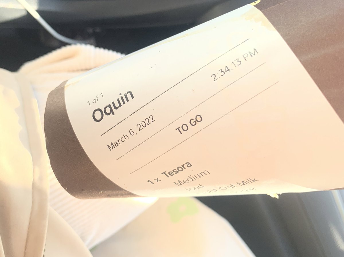 uthycorn's tweet photo. aint no way philz wrote “oquin” when i said “oh, quinn” when they asked for my name https://t.co/ddNrNPTL7g