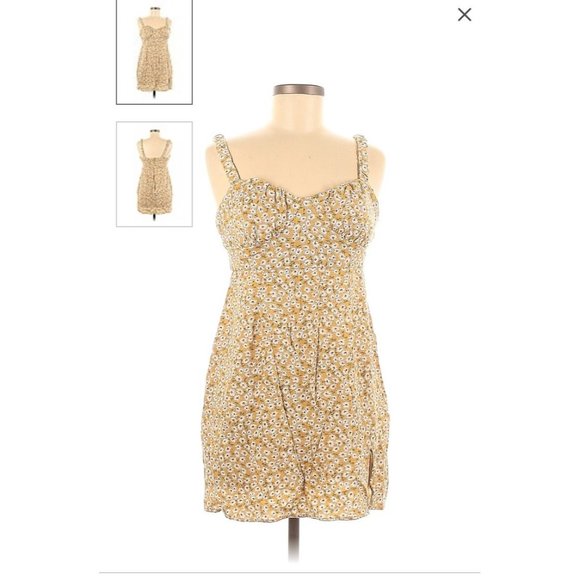 Manique04229693's tweet photo. So good I had to share! Check out all the items I'm loving on @Poshmarkapp #poshmark #fashion #style #shopmycloset #aeropostale #jcrew #abercrombiefitch: https://t.co/8GRVyVbDOL https://t.co/Wt2qn1R5co