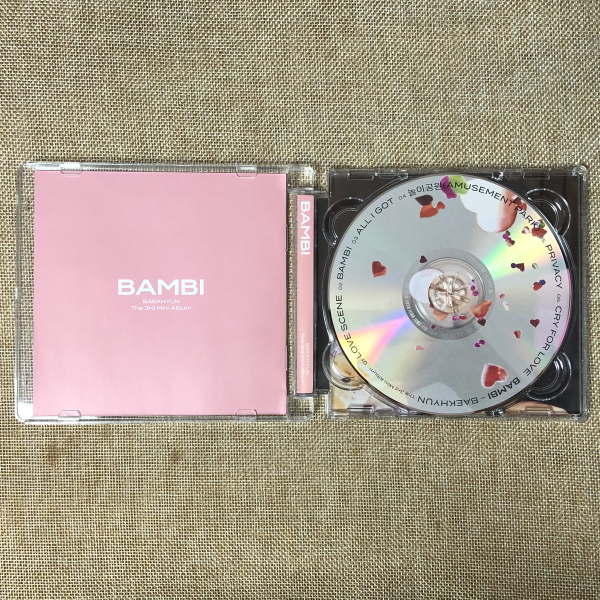 awesomebag7's tweet photo. EXO Baekhyun [3rd Mini Album Jewel Case Ver: BAMBI] Dreamy VER UNSEALED OPENED
엑소 백현 [미니앨범 3집 제웰 케이스 버전: 밤비] 드리미 버전 개봉앨범

PHOTOBOOK + CD ONLY
NO PHOTOCARD
Price: 9$
SH in Korea: 3$
DM for WW Shipping &amp; Bulk Buys
#Baekhyun #백현 
#Bambi #밤비 #Dreamy https://t.co/3FitRsmeRP