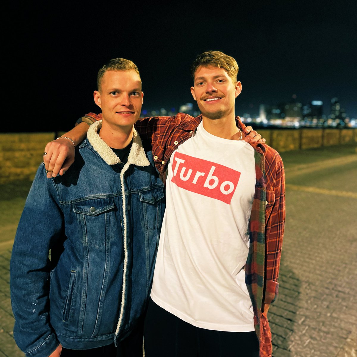 VovaJulev's tweet image. the best brother ever! ❤️‍🔥