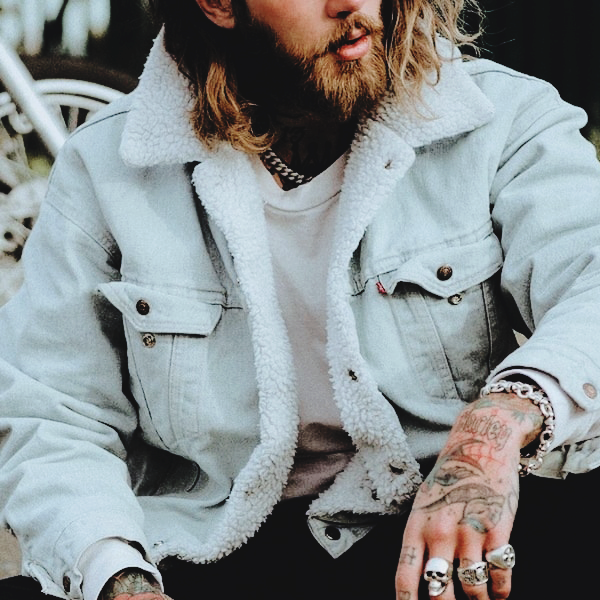 SLXTHVNT3R's tweet photo. ➶

　　　　　　　　　　　　　𝐕𝐢𝐤𝐭𝐨𝐫 
　　　　　　　　❝These 𝖛𝖊𝖑𝖛𝖊𝖙 𝐰ᴽ𝐫𝐝𝐬 𝘵𝘰𝘶𝘤𝘩𝘦𝘥
　　　　　　　　　Me 𝖑𝖎𝖐𝖊 𝚗𝚘𝚝𝚑𝚒𝚗𝚐 𝐡𝐮𝐦𝐚𝐧.
　　　　　　　　　　　　　↻+♡ https://t.co/EqkFQYKfWG