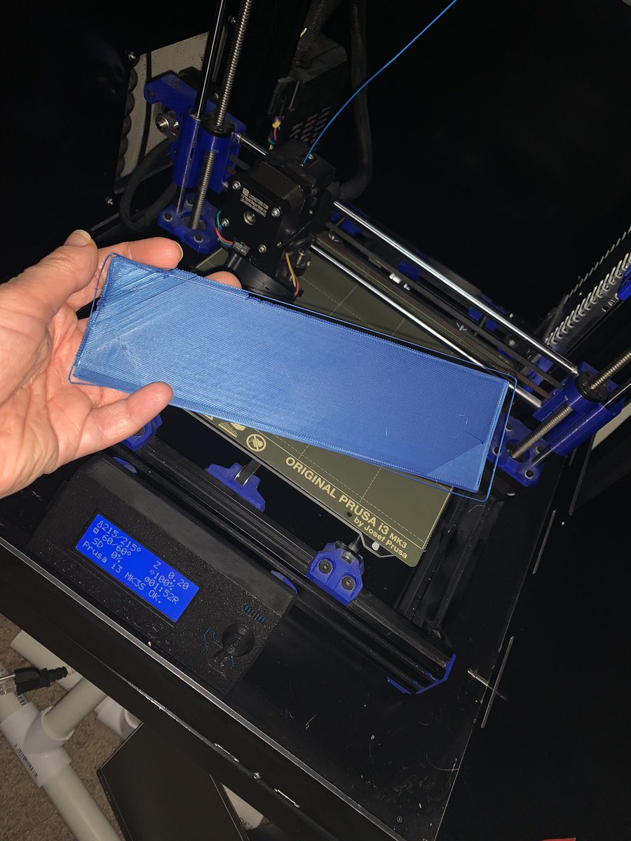 lovelylizamarie's tweet photo. I just tried to print with a smooth sheet over a textured sheet tonight 🤦🏻♀️#3dprinting #prusa #prusabear https://t.co/YkQXbLSsUm