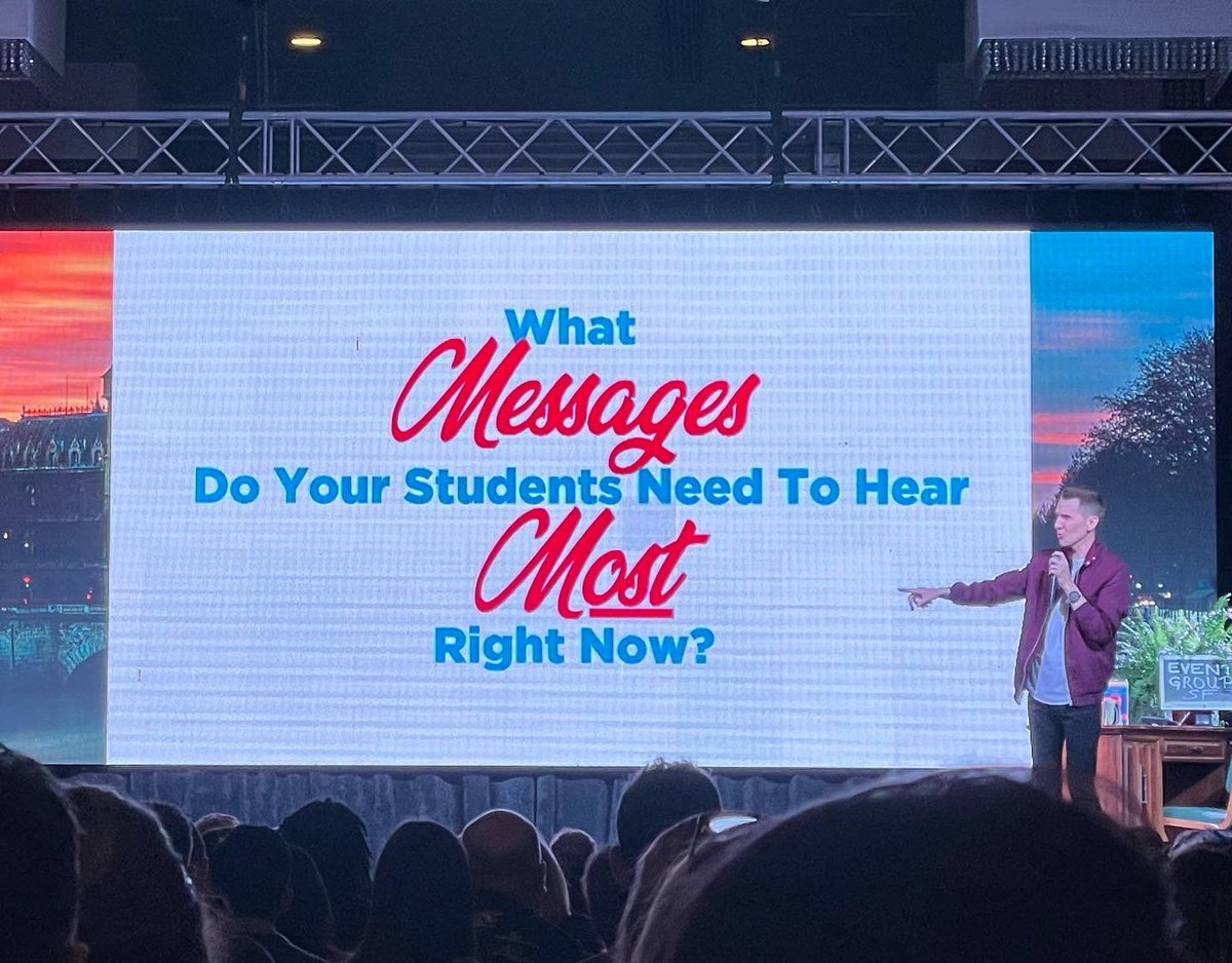 CoronaMrs's tweet photo. What an incredible CADA 2022 Conference! Thank you DATA &amp; VUSD for believing in school activities that connect our students, staff &amp; families to their school. Blessed to have an amazing DATA Team… let’s just say we ROCKed the spirit! 🌎 💙@CADALeaders Feeling refreshed! 🤗🥰 https://t.co/FeZZaDthWf
