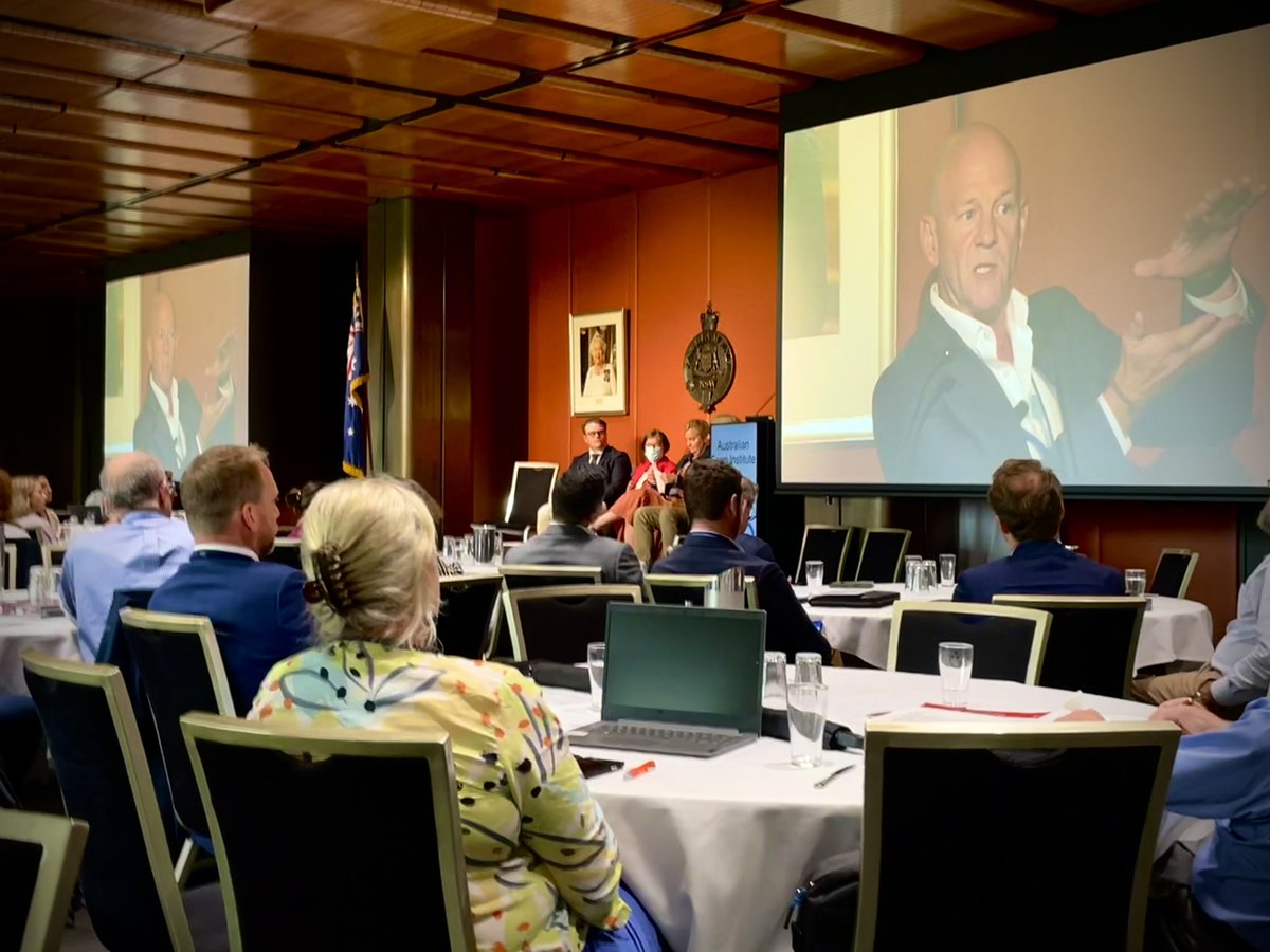 Sarah_S_T's tweet photo. To get #advocating4ag right, @NBlairy on the need to create a mosaic - not stopping at fence lines. When things go wrong we divide ourselves to let others conquer #AFI2022 @AustFarmInstitu https://t.co/3KT5k6nQQ8