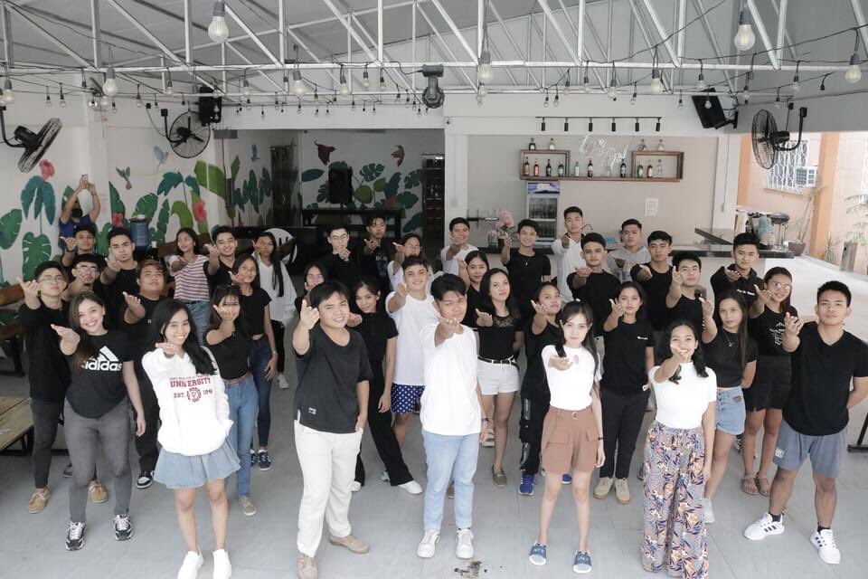 citunited's tweet photo. UNITEDmates gathered at Ola Hostel Cebu from March 5-6, 2022 for the annual Bugsay Camp of the Union of Nation-builders and Innovators for Transparency, Empowerment, and Development.

#ServiceStaysForever 
#UNITED2022 
#NEXT 💙💛 
https://t.co/wSw6FIR7Ng https://t.co/y87IpPW1YE