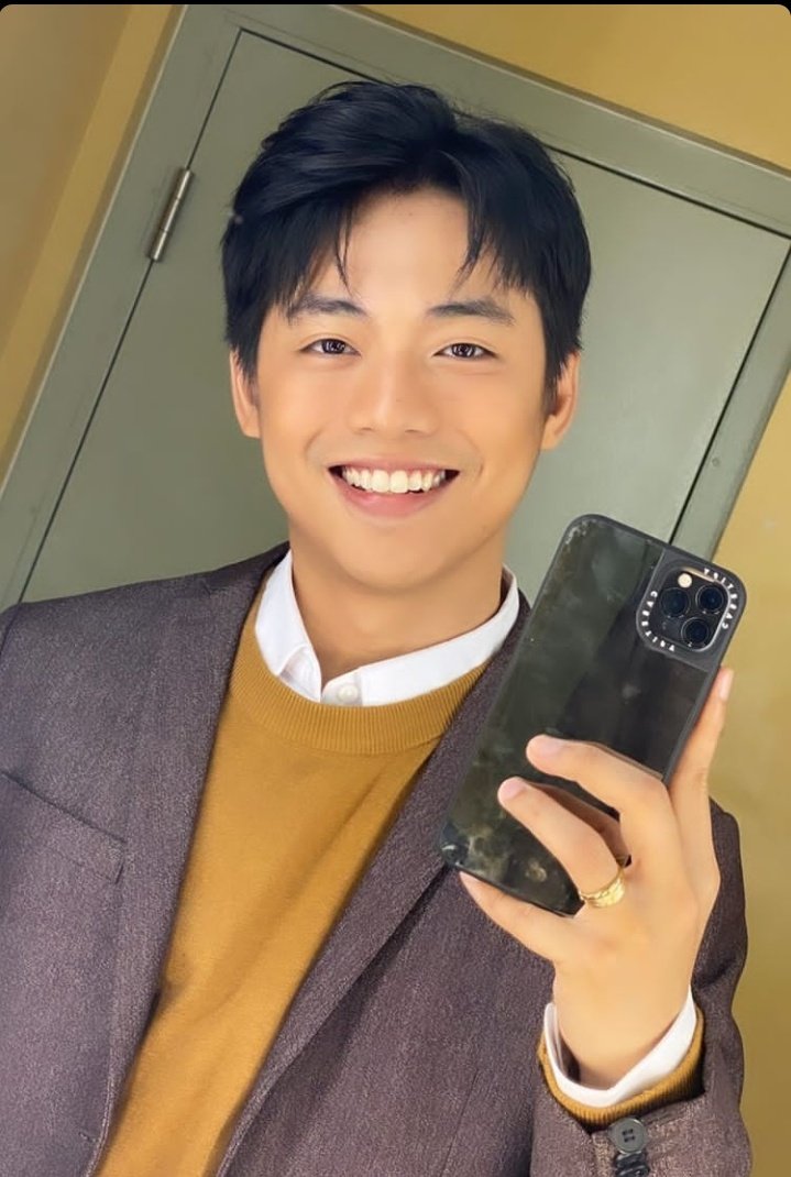 newneyXramos's tweet photo. Parang Koreano talaga Ang Gwapo mo Dadi Ben huhu Oppa! 

BENJI KUMUSERYE FINALE 
#KumuseryeWithBenJi
@BenedixRamos | #BenedixRamos https://t.co/uxJdKueVc9
