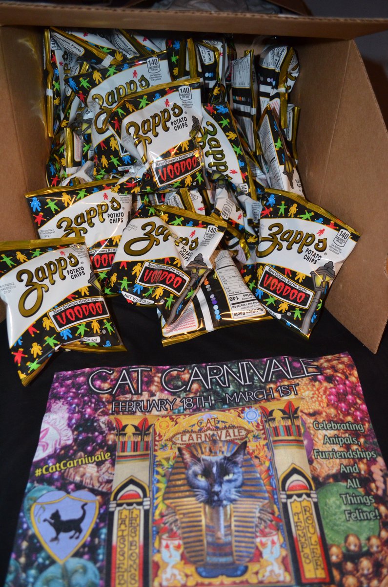 MrWuggums's tweet photo. Do mew see these boxes?
These boxes will be arriving at Xanawu in three days.
12 of them will be filled with one bag each of delicious Voodoo flavor @ZappsChips and sent to our #CatCarnivale #freenoms winners!🎉🎭 https://t.co/cEh5PBZmi5