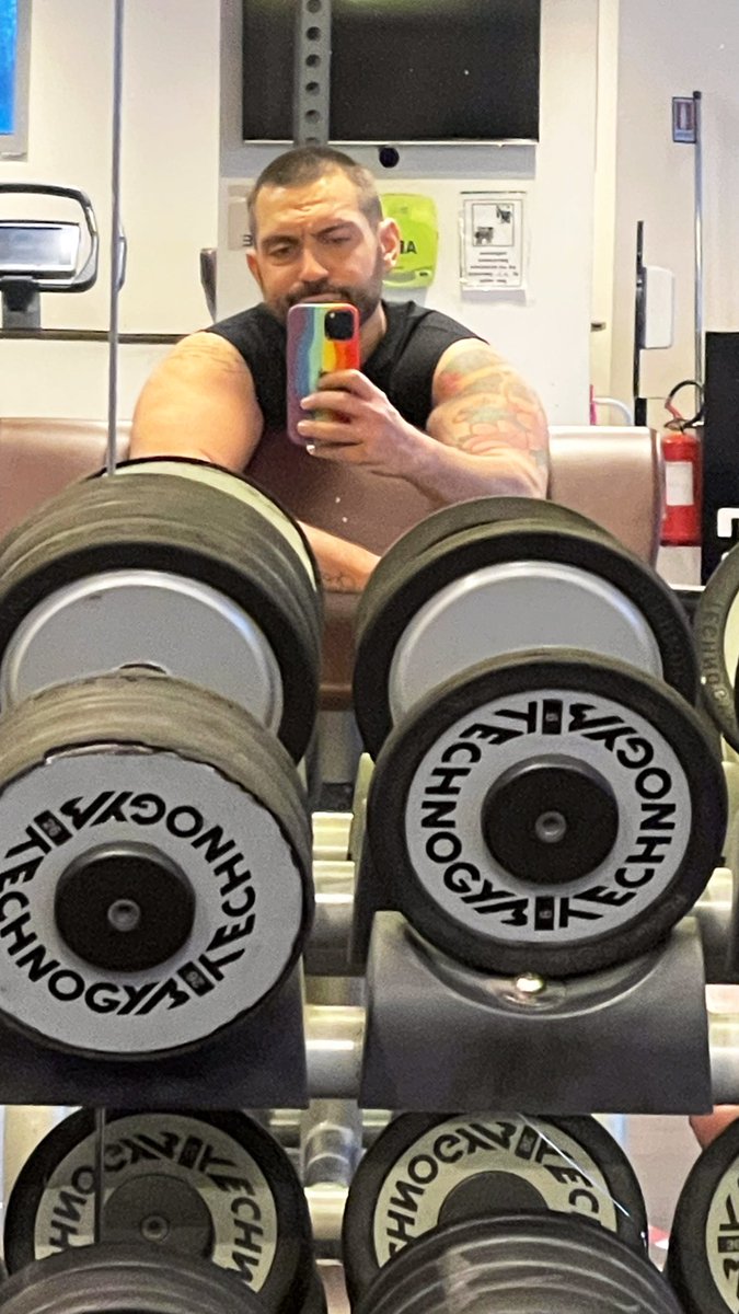 charm3d77's tweet photo. Lunedì.
06:30.
#training #earlytraining #gym https://t.co/zLNmzDf2bj