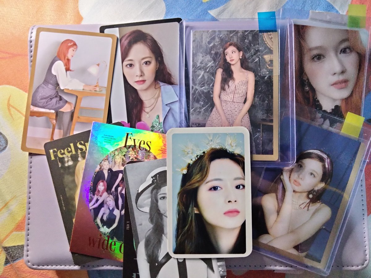 tzucarteu's tweet photo. Helloo !! Sanayeon arrived safely in mint condition thank you sm @SanaSpringrolls di ko inexpect yung freebies huhu sa susunod ulit!! #SalamatSpringroll https://t.co/AanpJmWYSX
