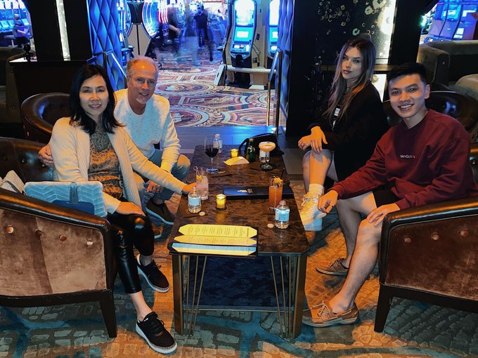 Vegas with the fam ☺️✨ https://t.co/ZQ7V4556Tb<a href="/tag/debates2020"class="tags"><span>#debates2020</span></a>