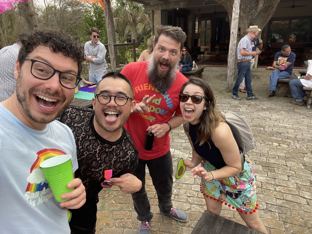 Genki_Rocket's tweet photo. It was a good day!🌽👑🐟So ready for Fiesta #Cornyation. https://t.co/ECezX33XOz