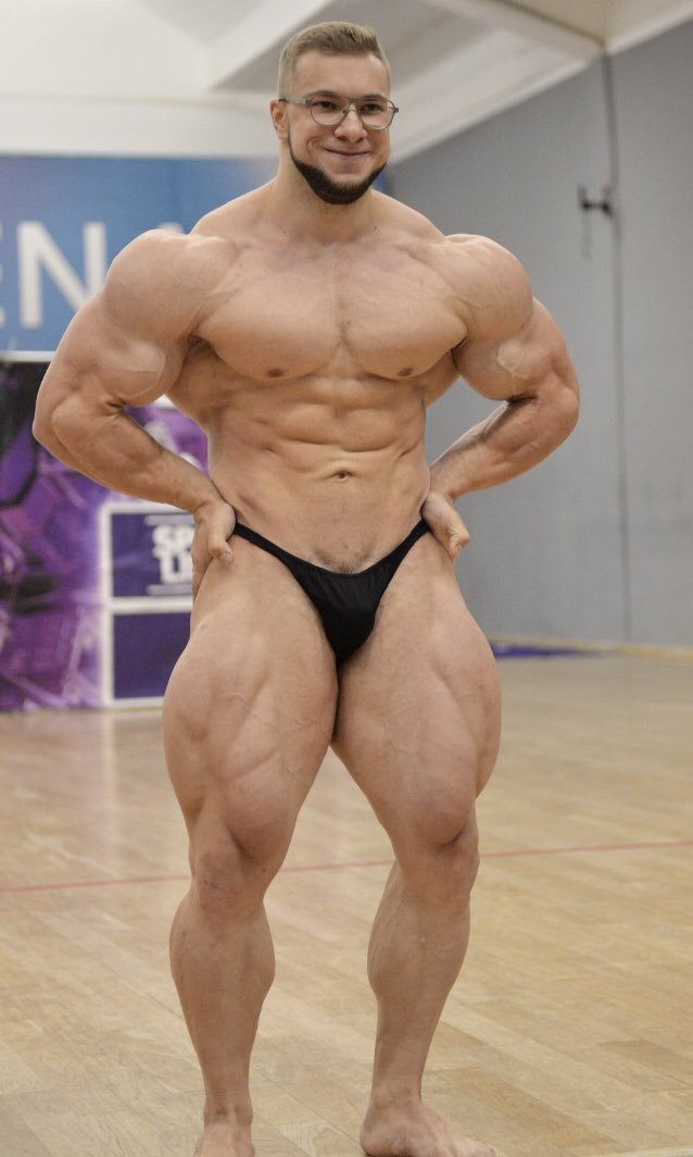 виталием угольниковым