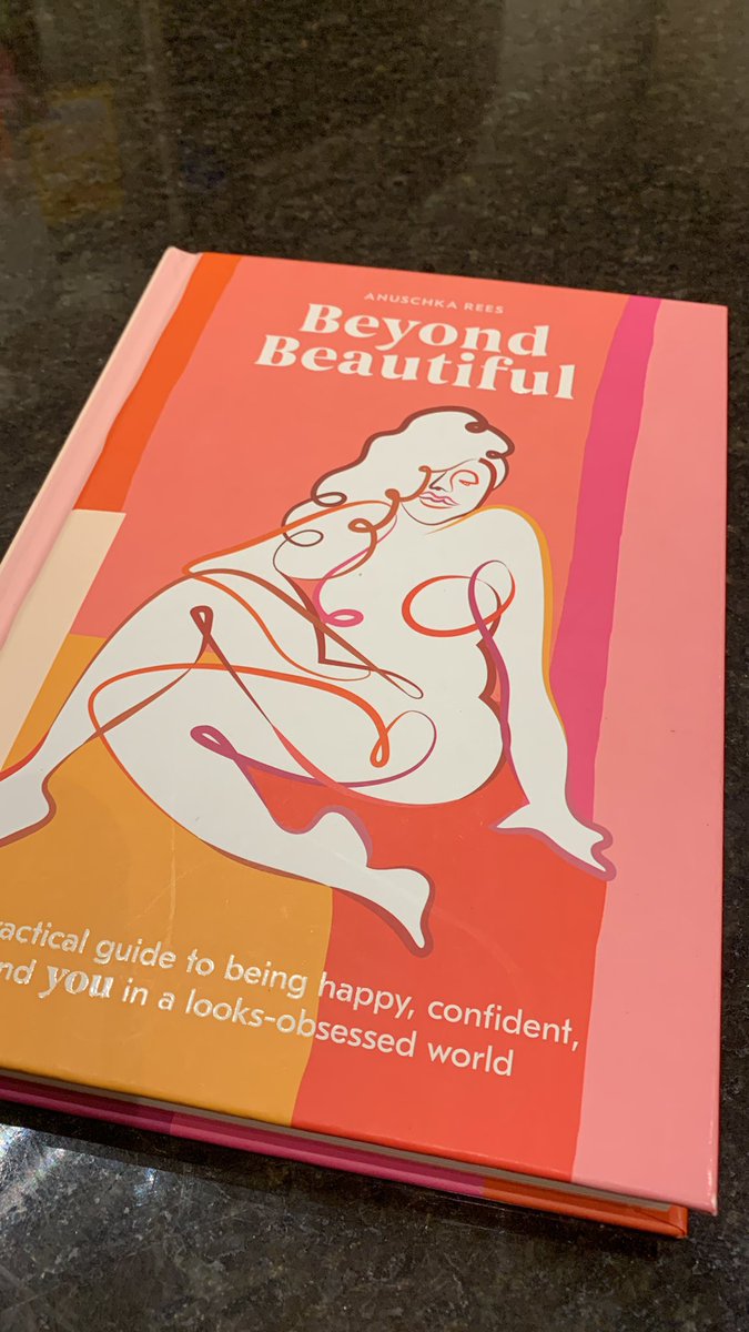 EvePJRobinson's tweet photo. I am loving this book. Quote for this morning, from Ani DiFfanco

“I don’t take good pictures, cuz I have the kind of beauty that moves”

Me and my fluid beauty are heading in to Monday smiling 💜 https://t.co/gdYgOZaMyw