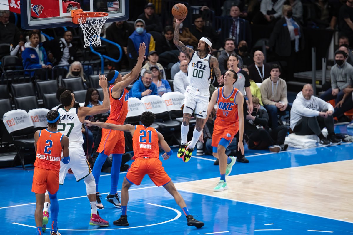 JwiggNBA's tweet photo. Utah Jazz guard Jordan Clarkson (00) FLOATS to the basket against the Oklahoma City defense at the Paycom Center in Oklahoma City on Sunday, March 6th, 2022 Copyright J. Wiggins for Inside Thunder #NBA #NBAphotographer #NBAimages #NBAphotos https://t.co/YkSN838BUA