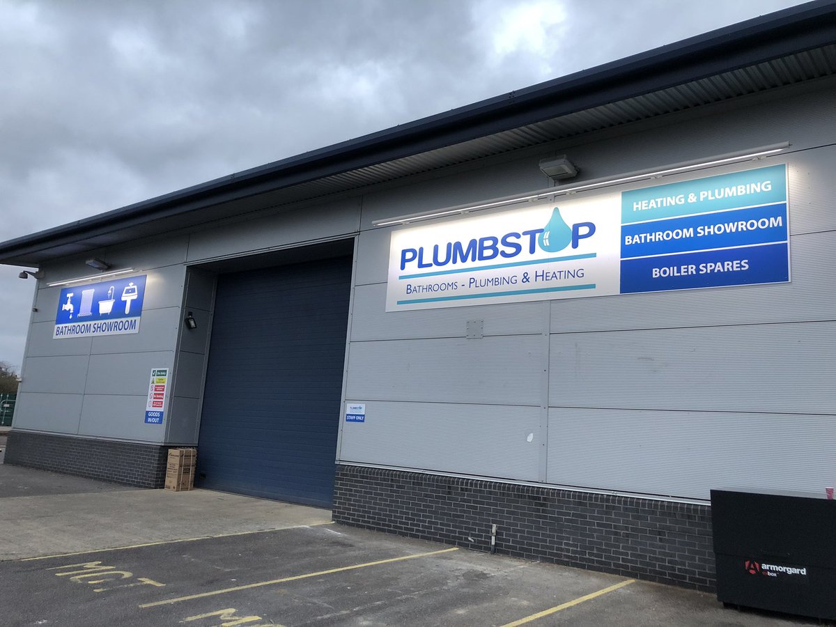 PlumbstopLtd's tweet photo. Yes we’re open in our new Centre in MELKSHAM, come on down for free brekkie, suppliers freebies, cakes and of course view the centre with self selection and best in class showroom for you and your customers 👍🏽 see you there https://t.co/cXRQ7eBdRg