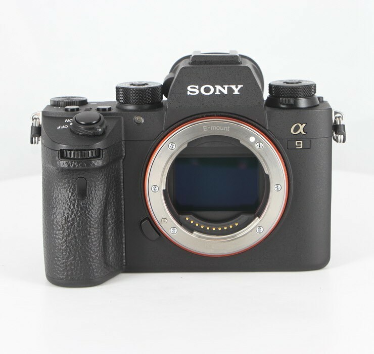 Gnaniwa_z's tweet photo. 新入荷！ 【中古】(ソニー) SONY α9 ボディ ILCE-9
レモン社 新宿店
カメラの買取 下取 販売はナニワグループオンラインにおまかせください
https://t.co/COgkr15NTx
#sony #ilce9 https://t.co/NngQQsB1U6