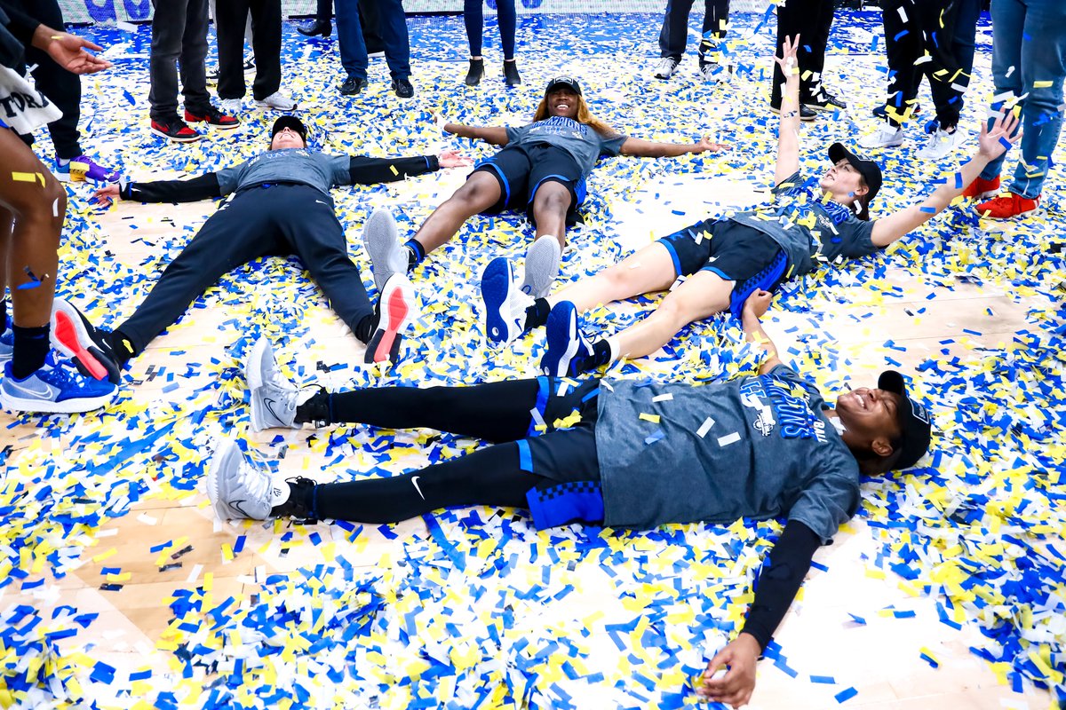 KentuckyWBB's tweet photo. Yeah, that happened. 😺

#CommitToIt x #SECChamps https://t.co/daFmtXLbB5