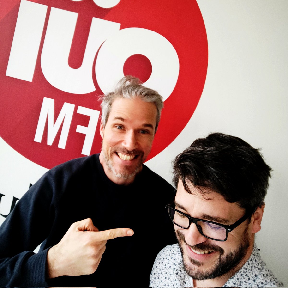 SamuelDegasne's tweet photo. Ça pique 🥱
#FakeRockNews #OUIfm #UCLA https://t.co/3S6BRg0CZ6