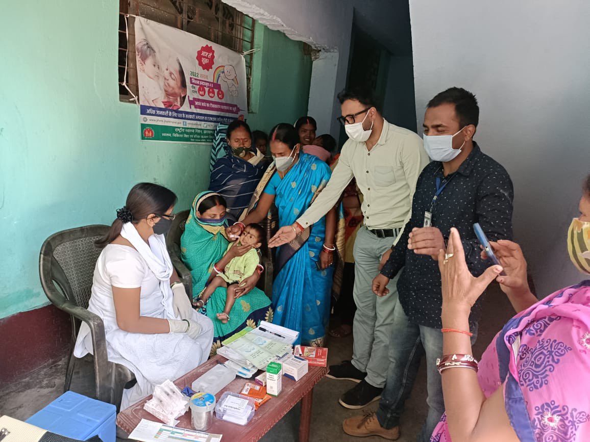 sidbshrestha's tweet photo. IMI 4.0 launch and implementation happening across the states. It should immensely contribute in filling the gaps and make lasting gains towards Universal Immunization. @UNICEFIndia #SBCTeam a lead partner in #Communications #SBC @SBCCalliance https://t.co/x30YlyOKyn