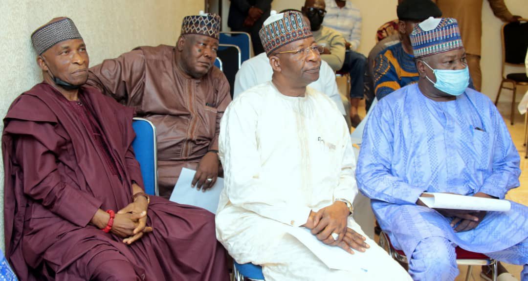 atiku's tweet photo. My consultative interaction with stakeholders of our great party continued last night with a robust meeting with @OfficialPDPNig State Chairmen. https://t.co/YP9RzIqOn8