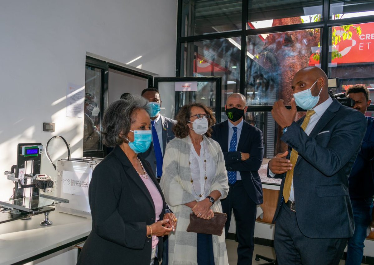creativehubet's tweet photo. Creative Hub Ethiopia was honored to host H.E. President Sahle-Work Zewde, President of the Federal Democratic Republic of Ethiopia and H.E. Italian Vice Minister of Foreign Affairs &amp; International Cooperation @MarinaSereni and UNIDO  Director of Regional Hub Ms. Aurelia Calabrò. https://t.co/D6gdLQmMXD