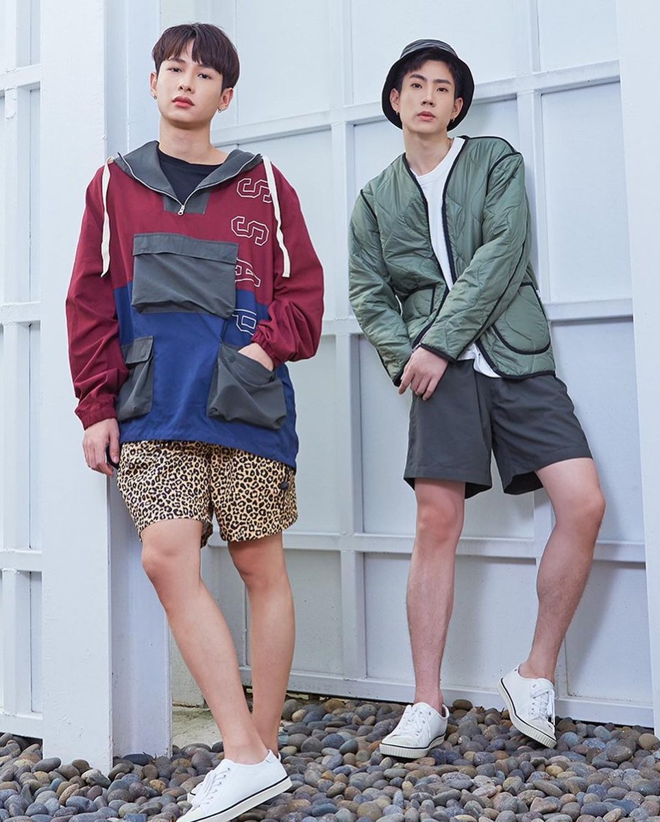 JubjubOffgun's tweet photo. Cr : anuchaskk
😚💖💘💝
#HugmagxOffgun
#ออฟกัน https://t.co/ZHLGXfWrVS