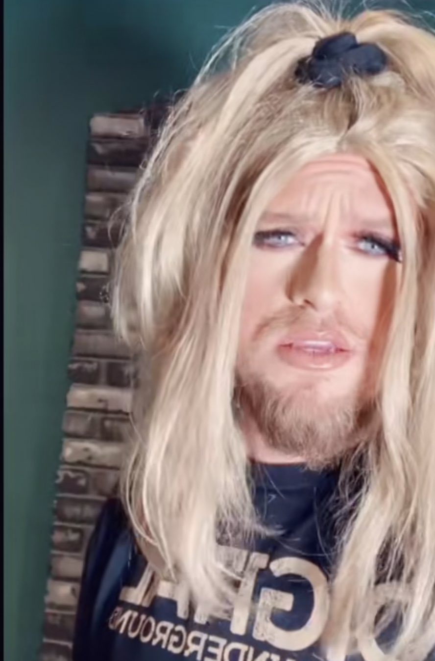 TW Pornstars - Charlie Classic. Twitter. Caption this 😂. 7:28 AM - 7 Mar 2022