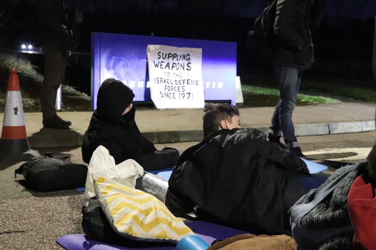 BlockLockheed's tweet image. BREAKING: Block Lockheed Protestors Blockade Lockheed Martin's Largest UK Facility in Anti-Arms Protest

📍 Get down and Support: ///glassware.scanner.boosted