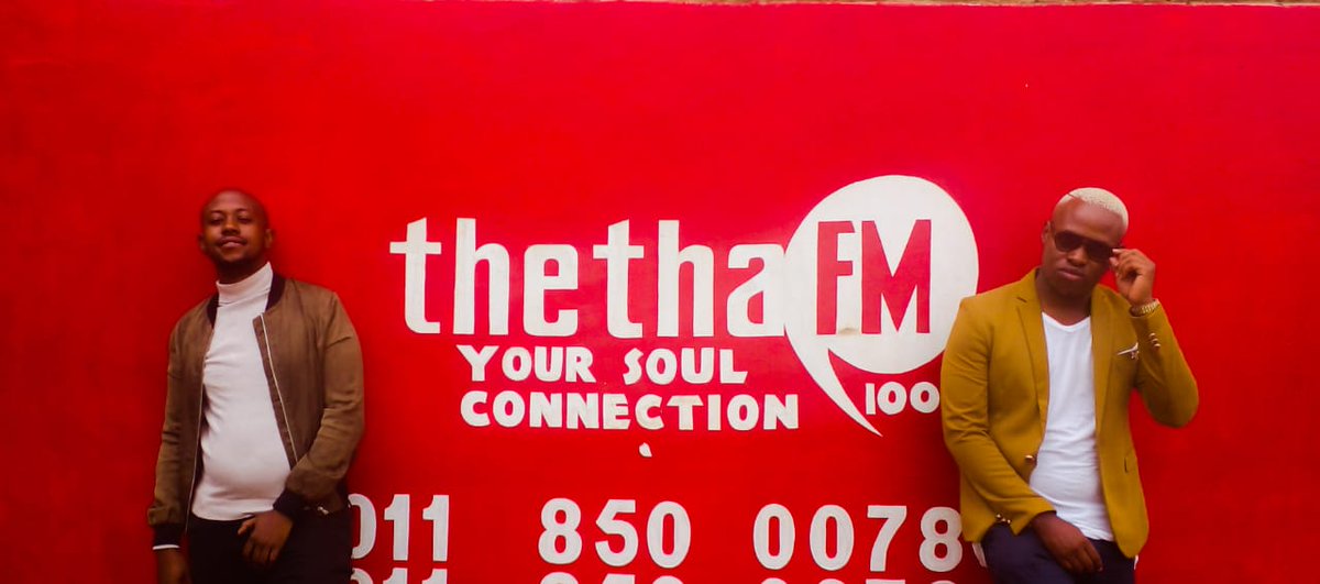 Rascu_Mabuza's tweet image. So I bleached my hair. 😄

Killed a radio interview and hosted an event... Grateful 🙏🏾♥ 

#weekenddump