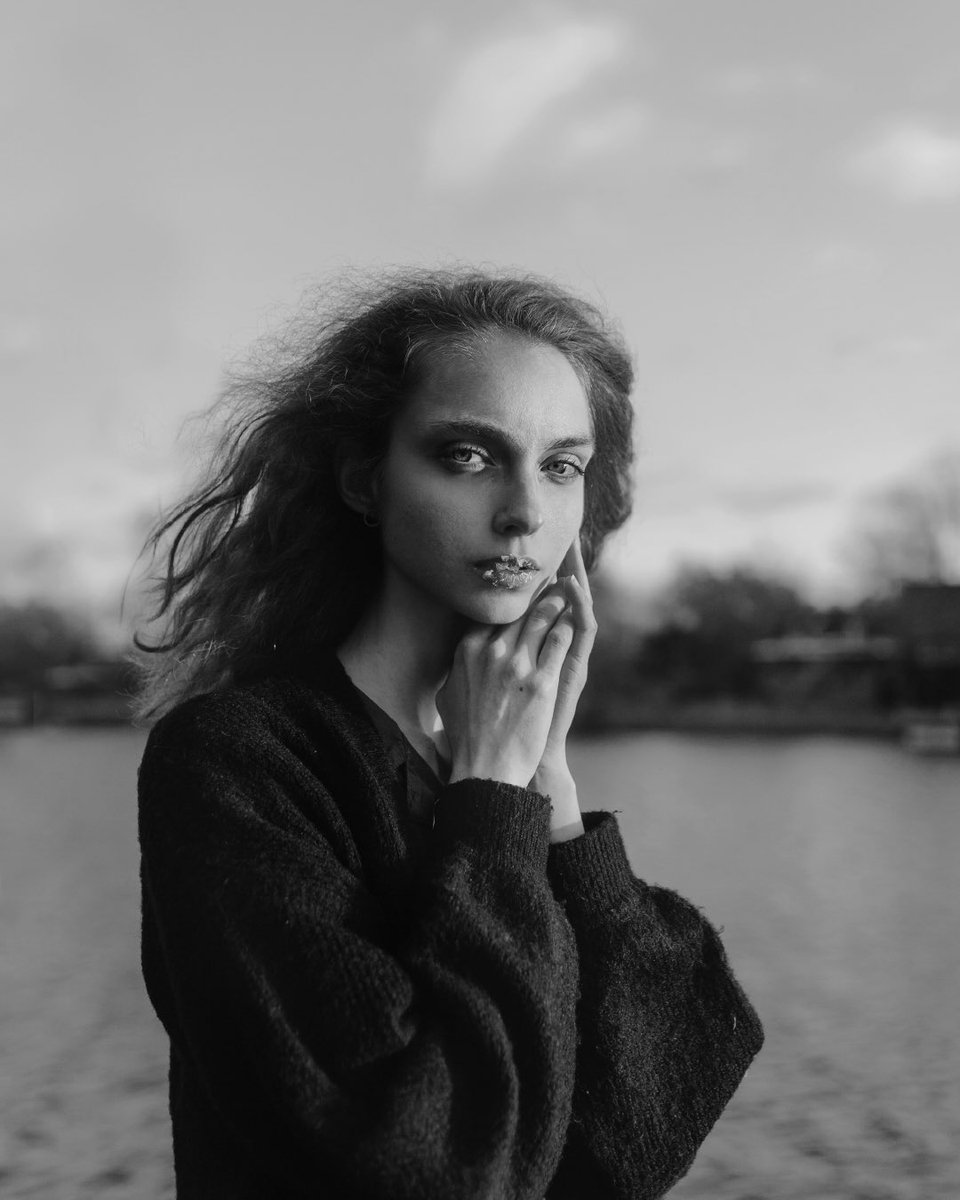 Gm &amp; happy Monday! Wishing you all an amazing start into this new week ☺️🚀

#NFTCommunity #nftphotography #NFTphotographers