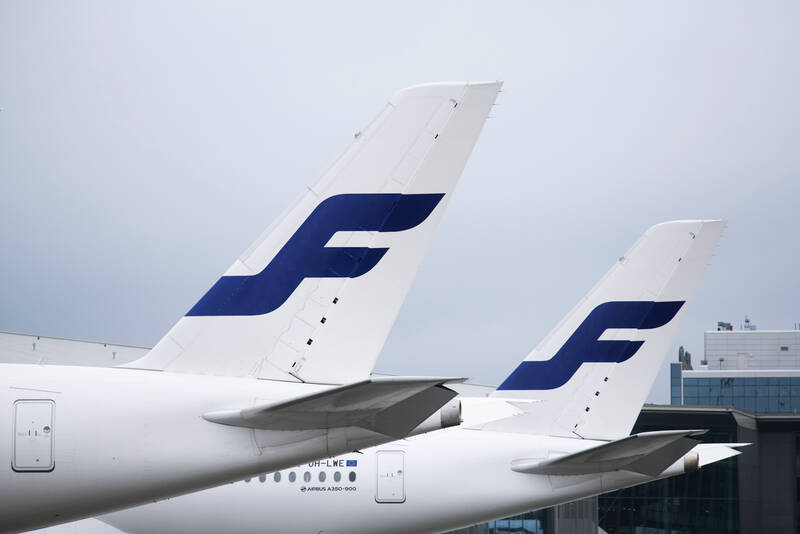Finnair's tweet photo. We continue to serve Seoul and Shanghai from Helsinki but cancel flights to Osaka and Hong Kong until the end of April due to the closure of Russian airspace. If there are changes to your flight, we will contact you via email or text. https://t.co/jkhcVpRBqB https://t.co/qsZfhjRIgr