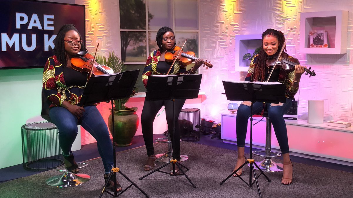 originaltvghana's tweet photo. 🎻@purplestringsgh🎻 just joined us on #PaeMuKa with @aba_guyguy.

Do tune in.🎻
#PurpleStringsGH #OriginalTV https://t.co/EspS78XEYc