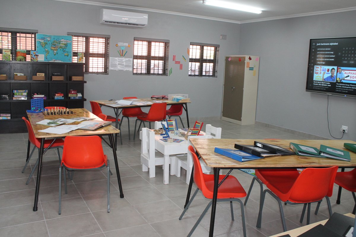 MethologyNpc's tweet photo. Handover of The Victor Daitz Foundation - Resource Centre at the Ethelbert Child &amp; Youth Care Centre. https://t.co/yu2yKGaBYK