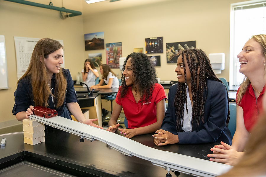 Oakcrestva's tweet photo. What do we teach in our curriculum and why do we teach it? Listen to the latest Oakcrest podcast on Our Academic Program to learn more about the beauty of an Oakcrest education: https://t.co/2XGs3nJJXi https://t.co/95xeKdMHwr