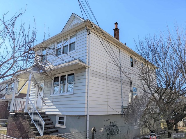 CocciaRealty's tweet photo. New Listing!

270 Hayward Place, Wallington, NJ 07057 
Home listed from $525,000
Listing Agent: Bobby Ristovski, Call 201.923.7768

For more details: https://t.co/6EjuHQM9S6
#CocciaRealty #RealEstate #NJ #ForSale #Wallington https://t.co/HIrW9elArX