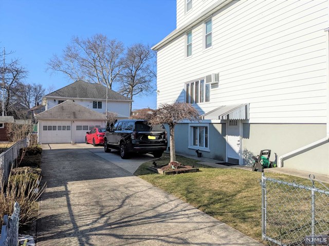 CocciaRealty's tweet photo. New Listing!

270 Hayward Place, Wallington, NJ 07057 
Home listed from $525,000
Listing Agent: Bobby Ristovski, Call 201.923.7768

For more details: https://t.co/6EjuHQM9S6
#CocciaRealty #RealEstate #NJ #ForSale #Wallington https://t.co/HIrW9elArX