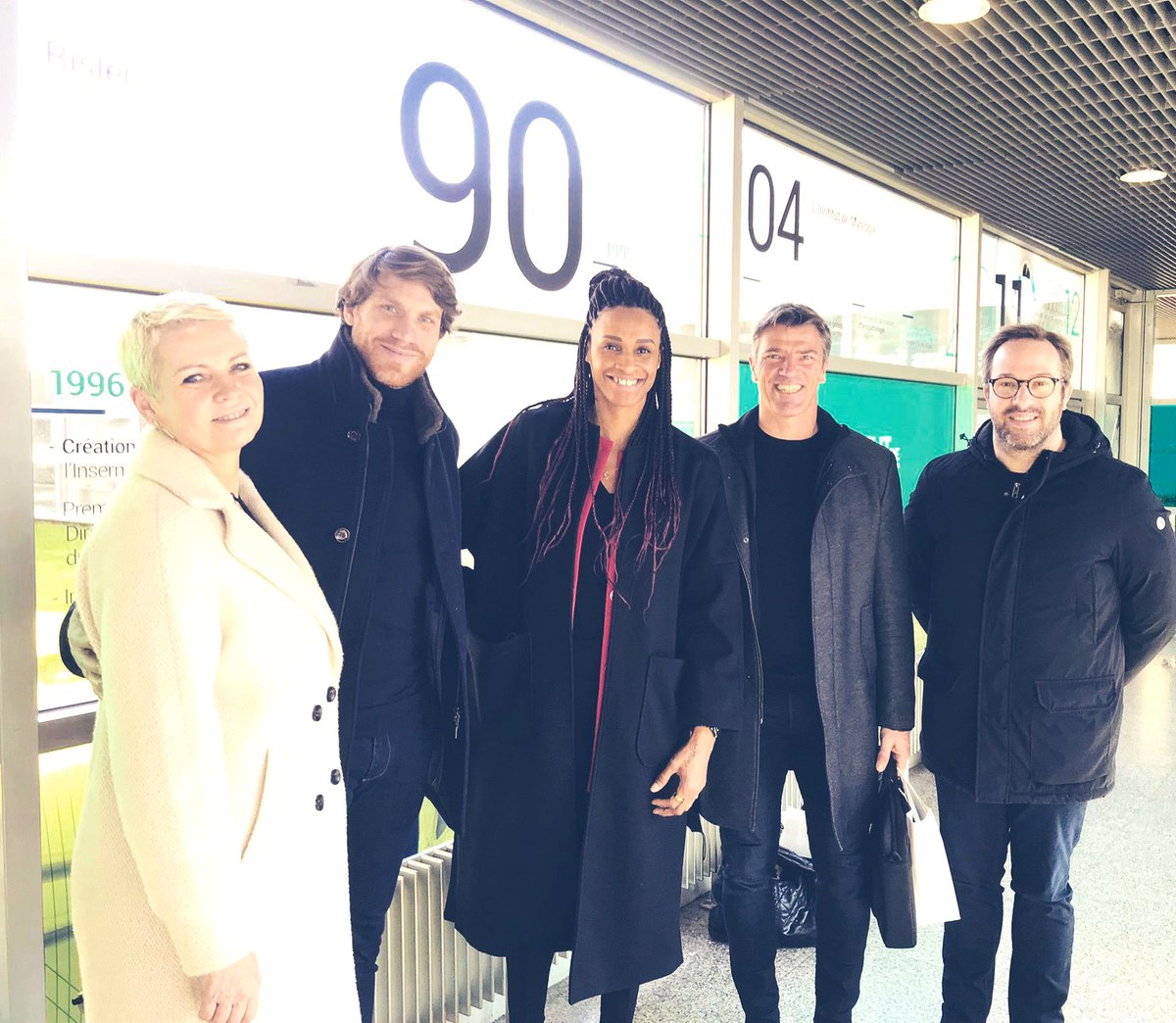 Des grands noms du monde du sport comme on les aime ! engagés et disponibles pour la bonne cause 
Aux côtés de l’institut de myologie de la pitié salpetriere avec @teamonegroupe
Merci  🙏🏻❤️
<a href="/PineauAllison/">Allison Pineau</a> <a href="/Julien_FEBREAU/">Julien FEBREAU</a> <a href="/CoupetCoupet/">Grégory Coupet</a> 
Cc <a href="/carolinangelini/">Caroline Angelini ⭐️⭐️</a>