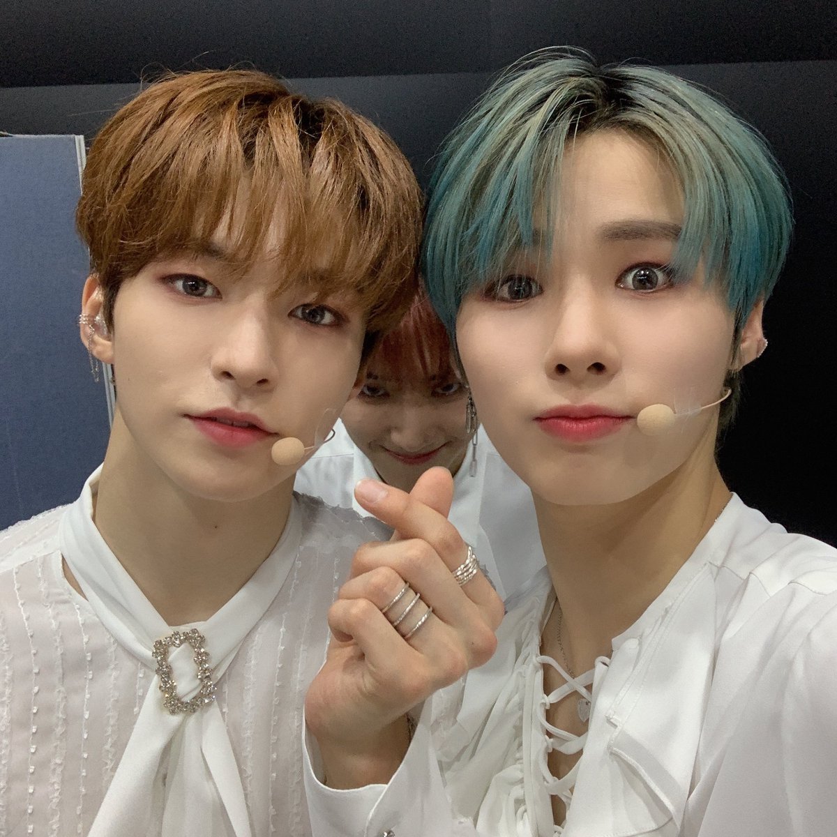 ELASTRomin's tweet photo. with @gyeuliepotter @hyukshour 

#ELAST #엘라스트 #ROMIN #로민 @ELASTofficial https://t.co/g0lBzNXKk8