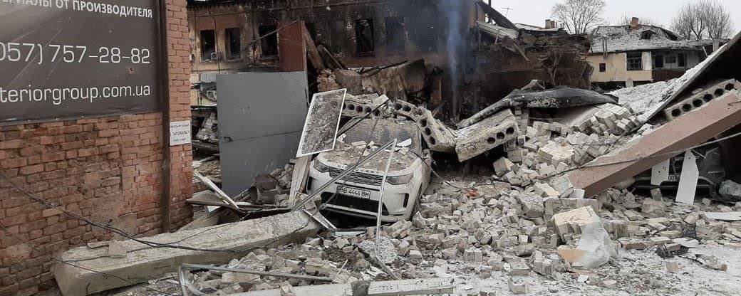 lidiarosc's tweet photo. #Harkiv. Ucraina 🇺🇦
Le conseguenze dell'attacco aereo russo nell'area di Piazza dei Cento Eroi Celesti.
#UkraineRussiaWar
#UkraineUnderAttack
#Ukraine
#UkraineRussianInvasion https://t.co/GmdH3JvSa2
