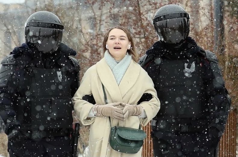 I am now free to tell you that yesterday 4631 Russians were arrested yesterday in 64 cities for opposing Putin’s war. Russian charity OVD calculates 13,028 Russians have now been arrested.