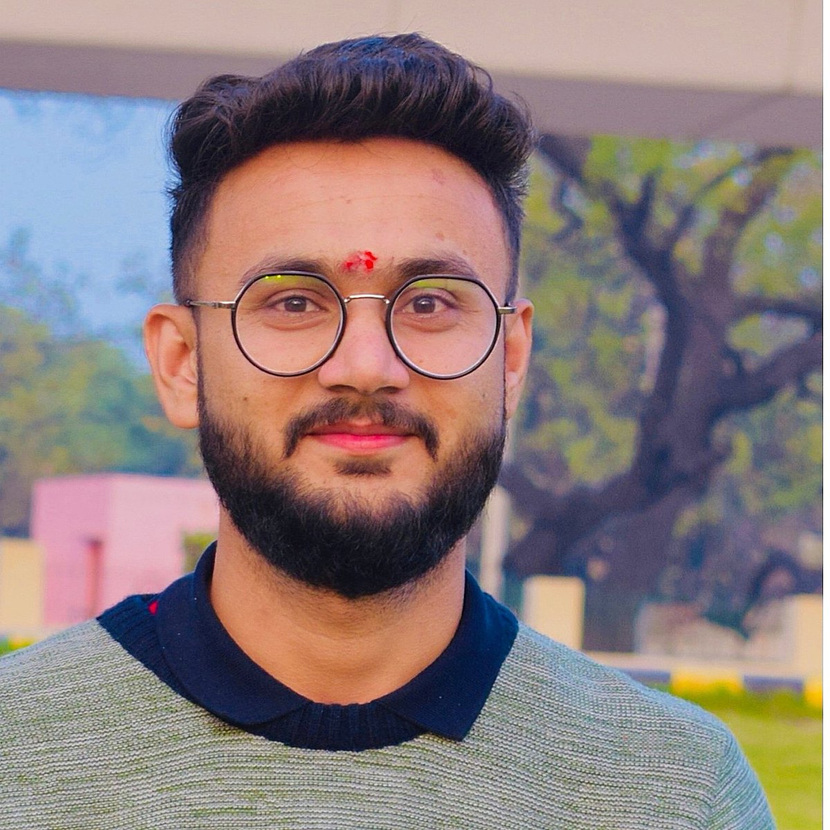 sandythakur__'s tweet photo. #NewProfilePic https://t.co/GeK8pJI4av