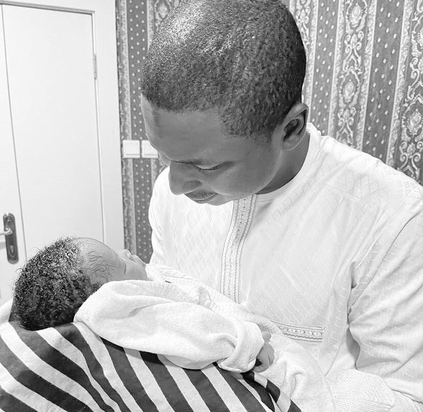 CODEActivist's tweet photo. 2. He’s a father 

A gather of four SOLDIERS https://t.co/he98IZ32Ai