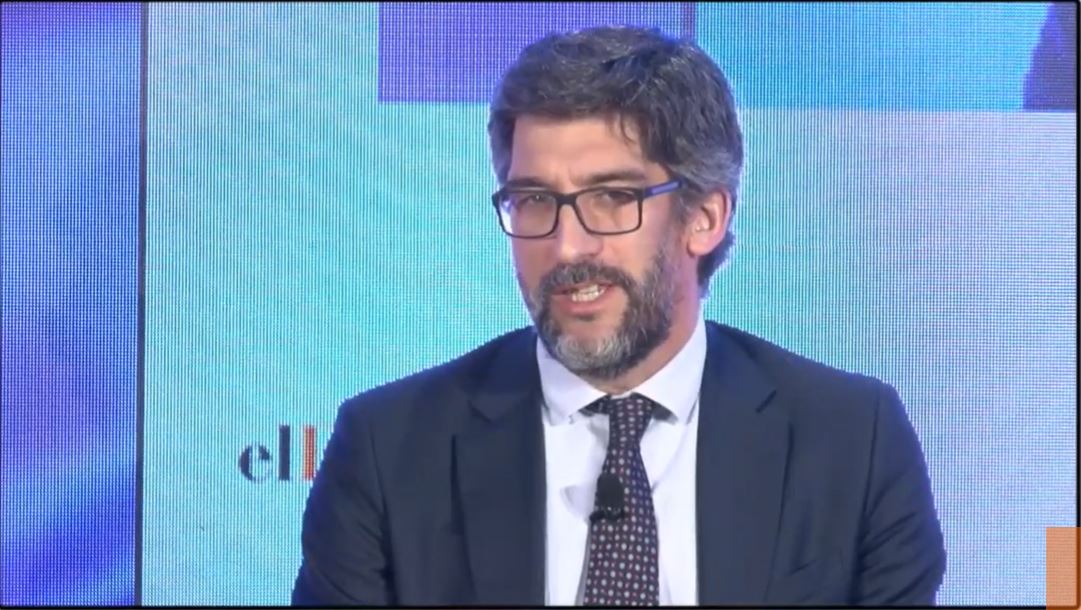VodafoneEmpresa's tweet photo. 🗣️ “Estos #FondosEuropeos del #KitDigital tienen la gran ventaja de ser subvencionados al 100% para las #Pymes. Son el impulso que necesitan para digitalizar sus empresas” @luisaribayos (@cepyme_) en #KitDigitaleE

🔴 #ENDIRECTO 
👉🏻 https://t.co/BbyTzVPtFp https://t.co/fOENDtq7Lr