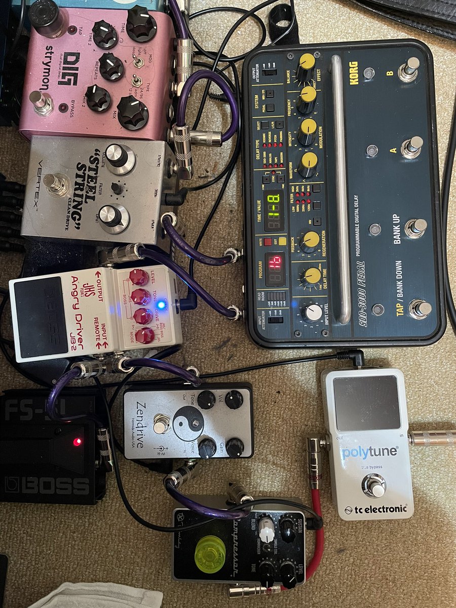 TakehikoIto's tweet photo. 遂にゲットしたぞ!
あのディレイ❗️SDD-3000
最高だぁ
#mng #KORG #SDD3000
#delay https://t.co/WlZFVwChxN