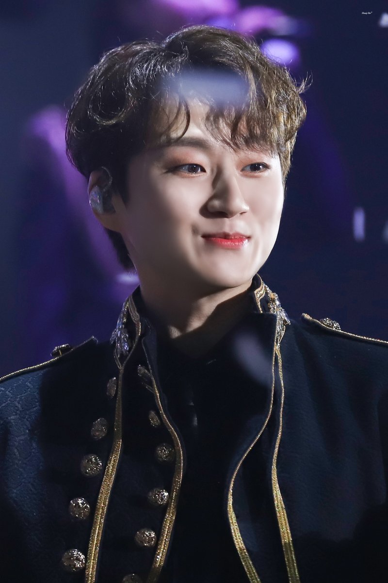 220219
더 로얄 앵콜
#조민규 #포레스텔라 #FORESTELLA
