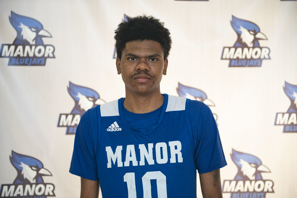 manorbluejays's tweet photo. Congratulations to #manorbluejays sophomore forward Rahmaad Dejarnette on being voted @USCAA
Men's Division I Basketball First Team All-American! @ManorCollege #ManorStrong @wcdailylocal #DailyLocal @MontcoToday @phillysport #USCAANationals22🏀🏆 https://t.co/UfPTLkw5Jy